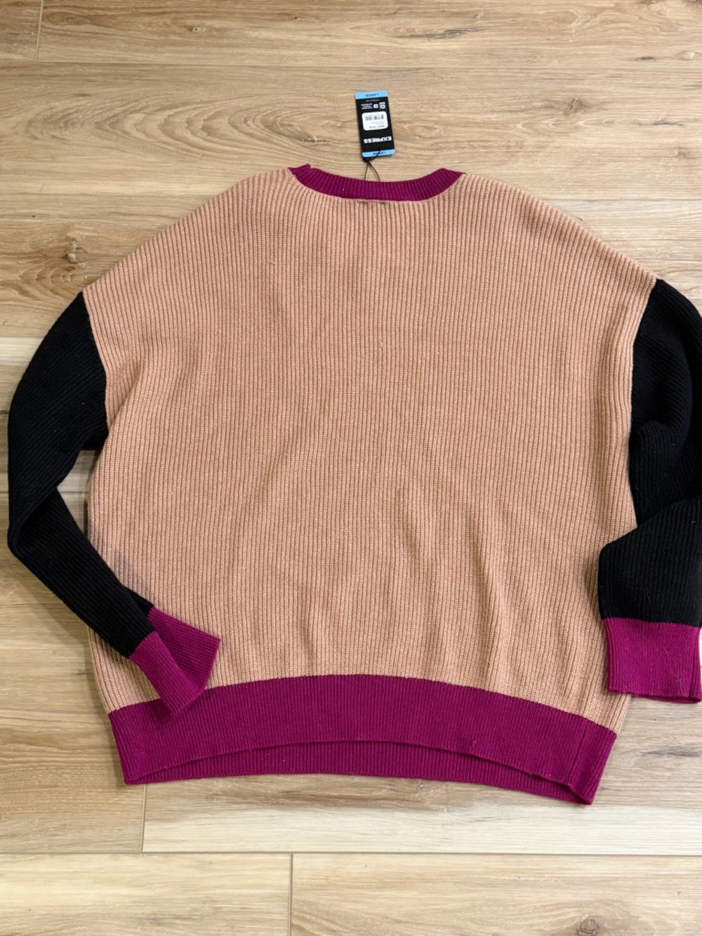 Relaxed Large Sweater in Fuchsia, Tan & Black - Picture 6 of 8